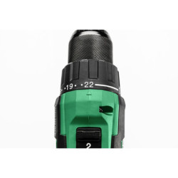 Perceuse visseuse 70Nm livrée avec 2 batteries 5.0Ah et un chargeur