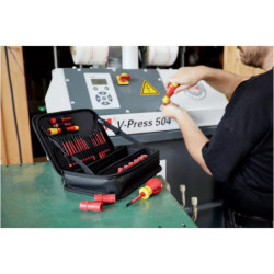 Trousse équipée de 31 outils isolés slimVario electric Wiha pour électricien