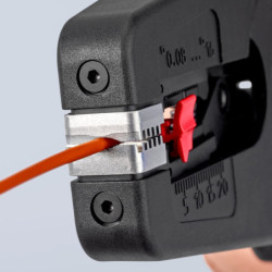 Pince à dénuder automatique PreciStrip 16 Knipex - Câbles épais et très fins - 0,08 à 16 mm²