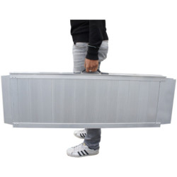 Rampe de chargement pliante PMR 1830 x 710 mm