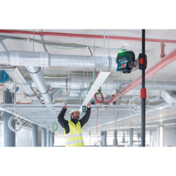 Niveau laser 3 lignes vertes 12V Bosch GLL 3-80 CG 30 mètres avec batterie support et L-Boxx