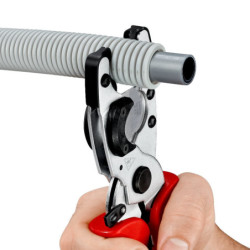 Coupe-tube PER, multicouches et gaines de protection 210 mm - Knipex - Capacité Ø 12-35 mm
