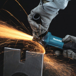 Meuleuse Makita diamètre 125 mm 840 W référence 9558PBGYK