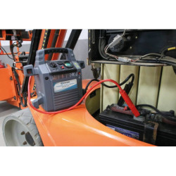 Booster Power Max 12000 de démarrage 12/24V