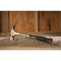 Marteau arrache-clous charpentier FatMax AV3 600g