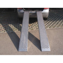 Rampe de chargement aluminium ultra légère 1500x215x36 mm capacité 400 kg lot de 2