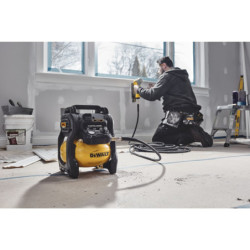 Compresseur Dewalt 10L XR 18V ADVANTA sans batterie ni chargeur