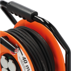 Enrouleur électrique Brennenstuhl Garant avec 4 prises à clapet IP44 câble H07RN-F 40m 3G2.5