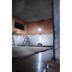 Projecteur de chantier LED portable TU 23051 M FR 360°