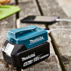 Chargeur Adaptateur USB Makita ADP05 pour batteries 18V