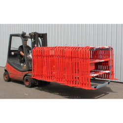 Rack de rangement pour 64 barrières de chantier
