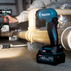 Lampe torche LED 40V Li-ion Makita DEAML001G produit seul