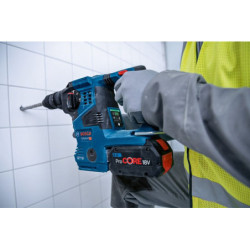 Marteau perforateur SDS-Plus GBH 18V-28 CF avec 2 batteries 5 Ah et chargeur en L-Boxx