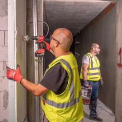 Perceuse à percussion compacte Brushless M18 BLPDRC-0 sans batterie ni chargeur en boîte carton