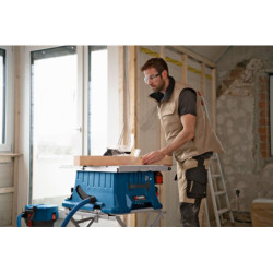 Scie de table sans fils Bosch GTS 18V-219 boîte carton