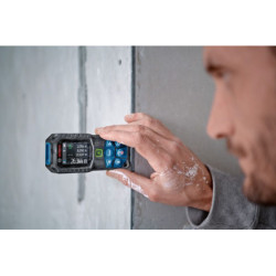 Télémètre laser vert Bosch GLM 50-27 avec accessoires de protection