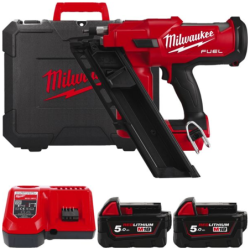 Cloueur FFN-502CA Milwaukee avec 2 batteries 5Ah et 19800 clous 75mm/7,4x2,8 annelés