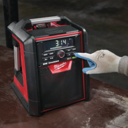 Radio chargeur de chantier bluetooth M18 RC-0 Milwaukee