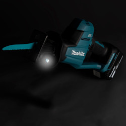 Scie récipro 18V Lxt Makita DJR189RTJ en coffret Makpac