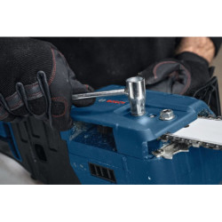 Tronçonneuse à chaine sans fil GKE 18V-40 Bosch