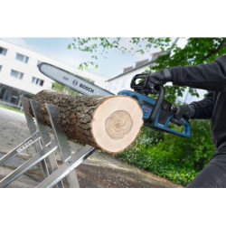 Tronçonneuse à chaine sans fil GKE 18V-40 Bosch