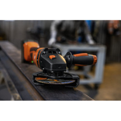 Meuleuse Fein CCG 18-125-12 PD-SEC avec 2 batteries 8 Ah et chargeur
