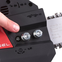 Tronçonneuse 30cm Milwaukee M18 FCHSC-122 avec 2 batteries et 1 chargeur