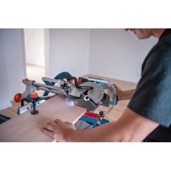 Scie à onglet GCM 18V-216 D Bosch sans fil