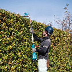 Taille haie sur perche Makita DUN500WZ lame 50 cm sans batterie ni chargeur