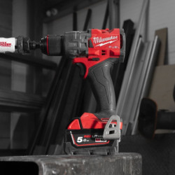 Perceuse à percussion M18 2 batteries 5Ah 1 chargeur rapide