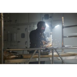 Projecteur de chantier LED 13050 T Professional IP54
