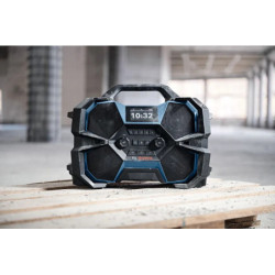 Radio GPB 18VH-6 SRC batterie ou pile 2x AAA Solo BOSCH