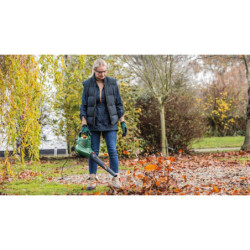 Souffleur de feuilles 18V Universal GardenTidy 2300 Bosch 3 en 1 souffleur aspirateur broyeur