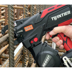 Machine à ligaturer MAX RB443T 2 batteries 14.4V - 5.0 Ah 1 chargeur et 1 bobine de fil galva offert