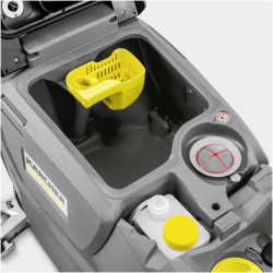 Autolaveuse autotractée compact Karcher B 50 W Bp Pack 80Ah Li+D51+Dose+Rinse+AF