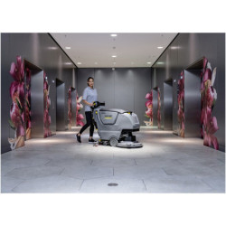 Autolaveuse autotractée compact Karcher B 50 W Bp Pack 80Ah Li+D51+Dose+Rinse+AF