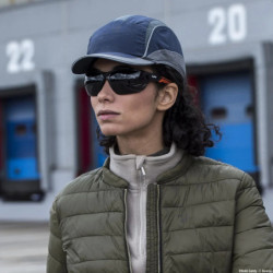 Lunettes légères de protection extérieure - NESS+ Design sportif Bollé - Verres fumés platinium
