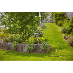 Arroseur canon sur traîneau Premium Gardena - Tête d'arrosage précise laiton - Portée 5-12,5 m