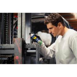 Lubrifiant dégrippant Bio Specialist WD-40 en aérosol de 200 mL