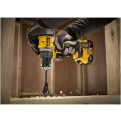Perceuse-visseuse compacte XR 18V avec 2 batteries 5 Ah et chargeur