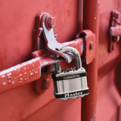 Cadenas Excell professionnel Master Lock avec coque acier inoxydable