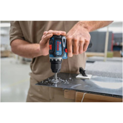 Perceuse Visseuse sans fil Bosch GSR 12V-32 avec 2 Batteries 12V 2Ah + chargeur GAL 12V-20