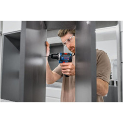 Perceuse Visseuse sans fil Bosch GSR 12V-32 avec 2 Batteries 12V 2Ah + chargeur GAL 12V-20