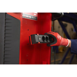 Servante d'atelier 7 tiroirs équipée rouge 337 outils 78cm MILWAUKEE