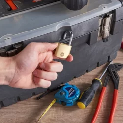 Cadenas en laiton Yale anse acier trempé 3 clés