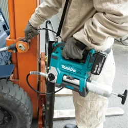 Pompe à graisse 18V Li-ion DGP180Z sans batterie ni chargeur