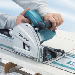 Scie plongeante Makita SP6000J Ø 165 mm 1300W coffret Mak-Pac + Rail 1400