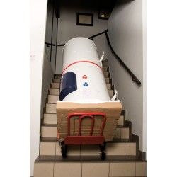 Diable spécial escalier KsTools avec bavette repliable et roues pleines Charge 250 kg
