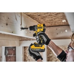 Perceuse visseuse compacte XR 18V 5Ah Li-ion Brushless DCD800H2T-QW
