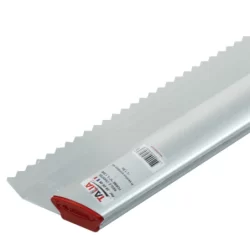 Règle crantée forme H Taliaplast pour enduits monocouches